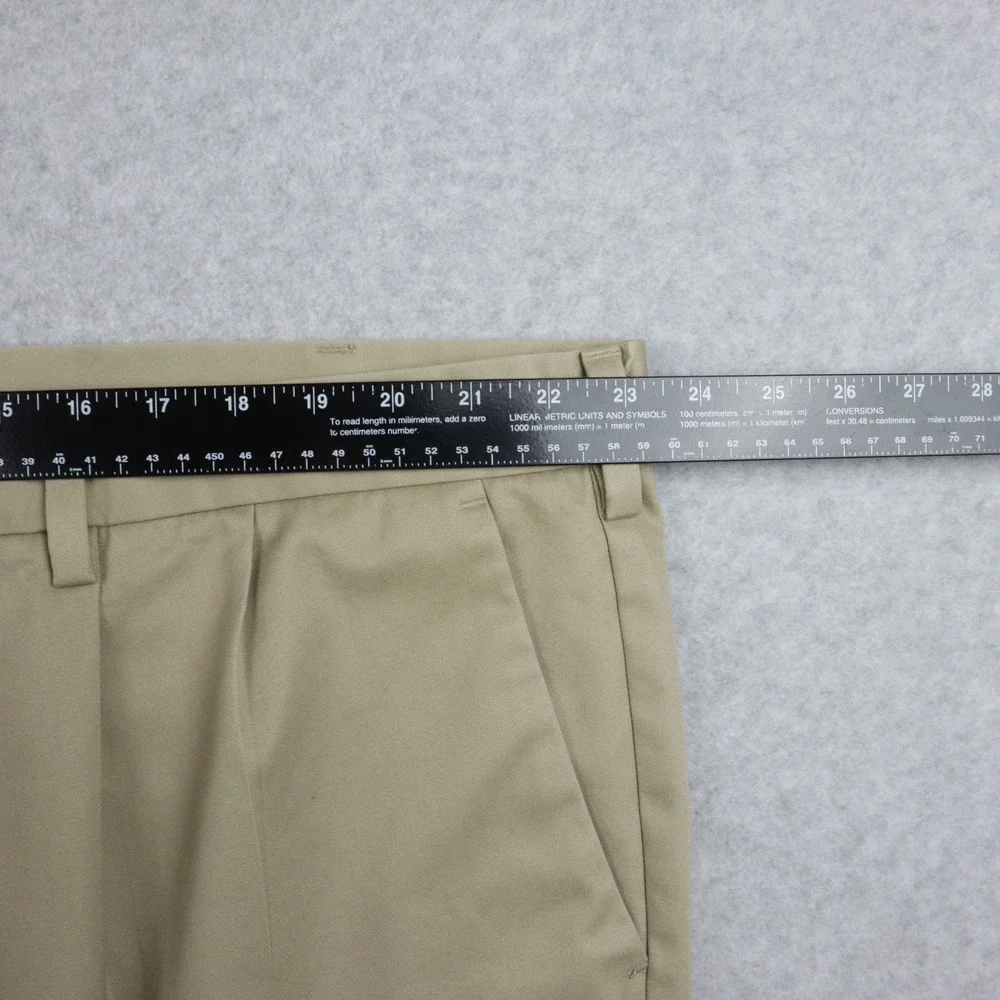 Dockers Pants Mens 46x30 D3 Classic Fit Signature Khaki Straight Leg Pleated Tan